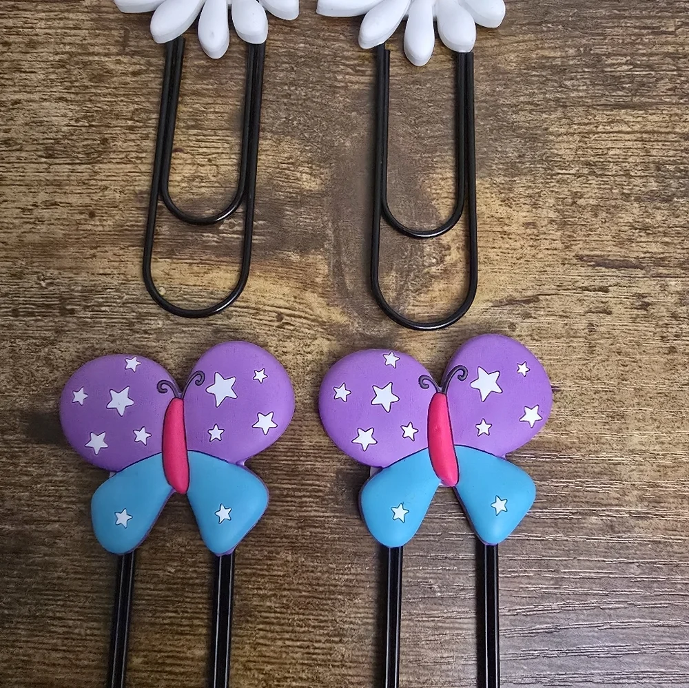 4 Butterfly and Daisy Large Paperclip Bookmark Set